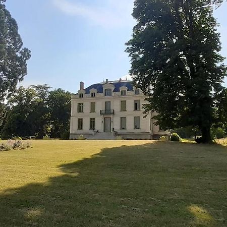 Le Chateau Du Breuil Mazières-de-Touraine Dış mekan fotoğraf